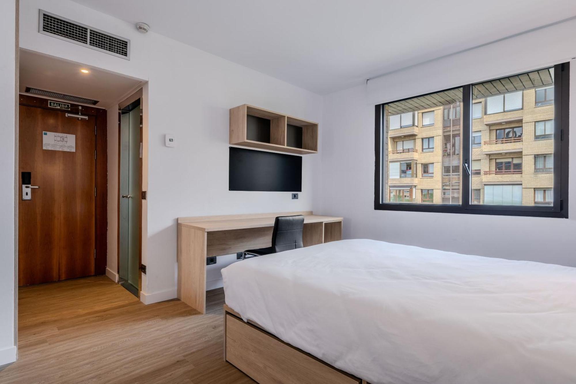 Micampus Pamplona Student Residence Εξωτερικό φωτογραφία