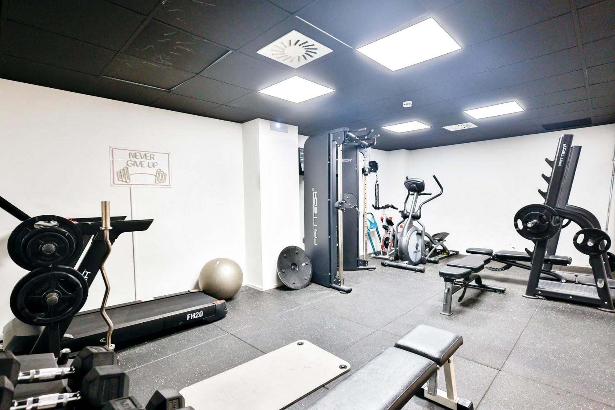 Micampus Pamplona Student Residence Εξωτερικό φωτογραφία